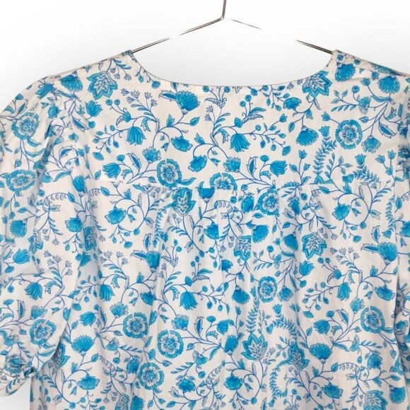 Draper James Womens Top Sz Large V-Neck Puff Sleeves Blue Paisley Cottagecore - Picture 5 of 11